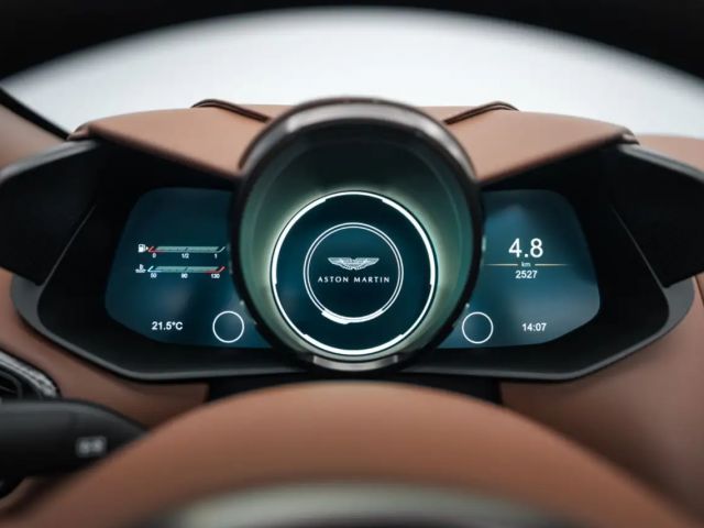 Aston Martin DBS 770 Ultimate Volante 1 OF 199/CARBON/BUCKET