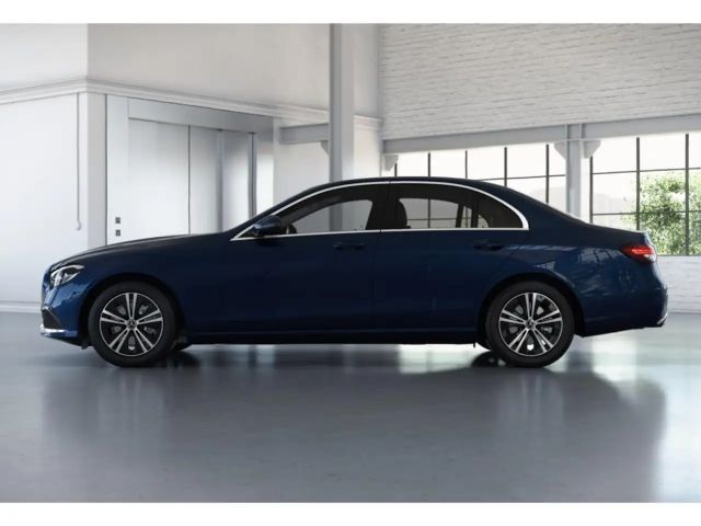 Mercedes-Benz E 220 AVANTGARDE E 220 d Sedan