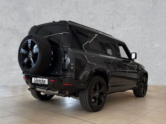 Land Rover Defender 110