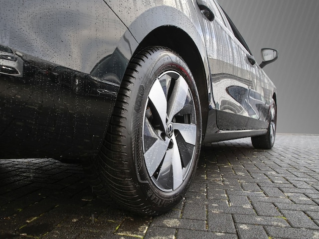 Volkswagen Passat 1.5 eTSI Business DSG Variant