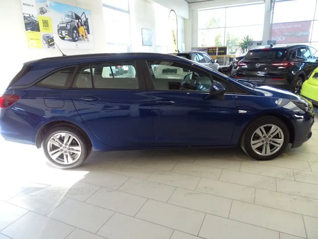 Opel Astra 1.2 Turbo Edition Turbo