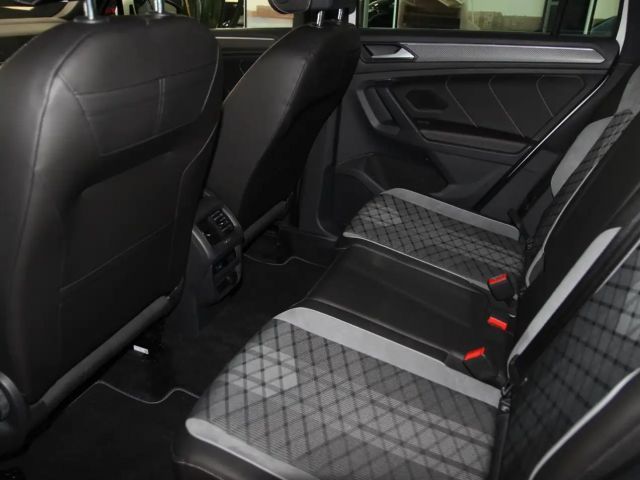 Volkswagen Tiguan 2.0 TDI 4Motion DSG R-Line