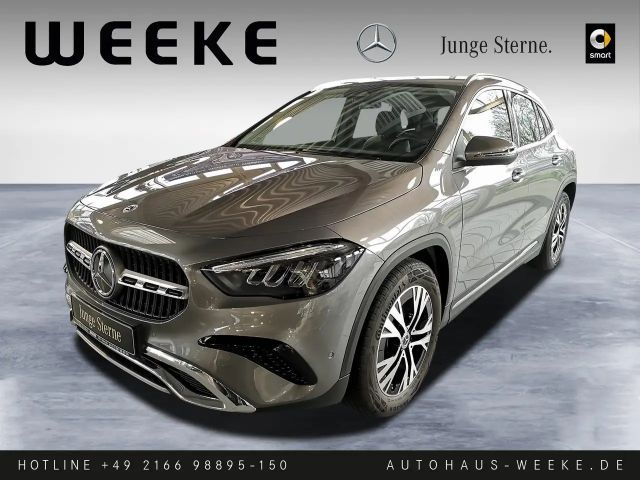Mercedes-Benz GLA 180 Progressive