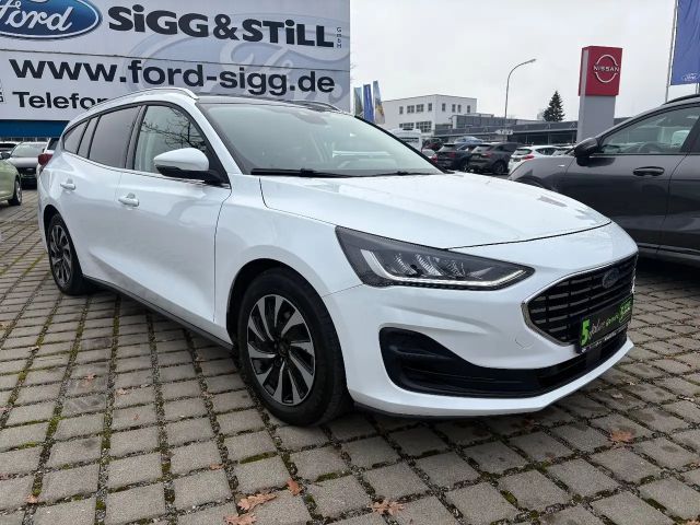 Ford Focus Titanium Wagon