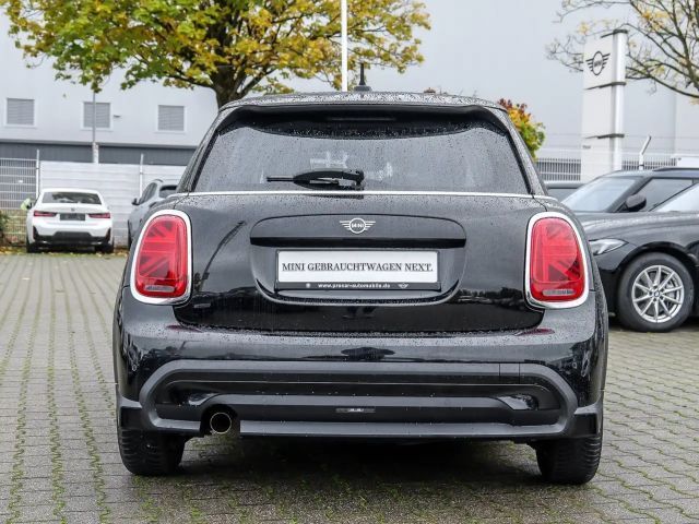 MINI One Automatik NAVI+Sportsitze+SHZ+PDC+DAB+Ambientes In