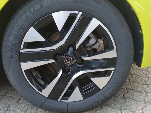 Peugeot 208 Allure Pack PureTech