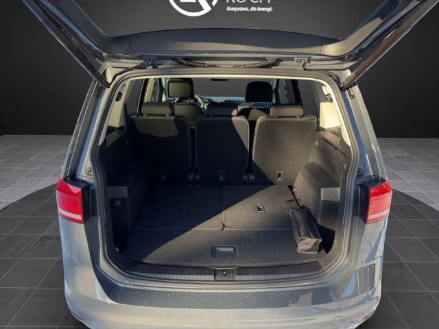 Volkswagen Touran DSG