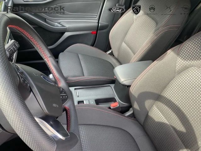 Ford Focus EcoBoost ST Line Wagon