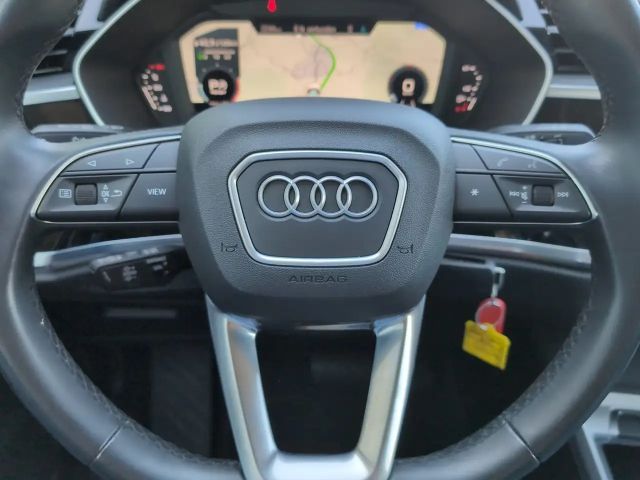 Audi Q3 35 TDI