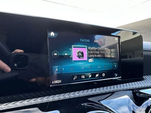 Mercedes-Benz A 180 A 180 d Style