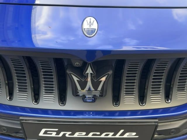 Maserati Grecale Folgore mit 558 PS Allrad 500 KM Reichweite - Mase