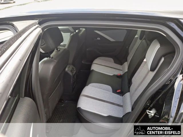 Opel Astra Elegance Hybrid Innovation