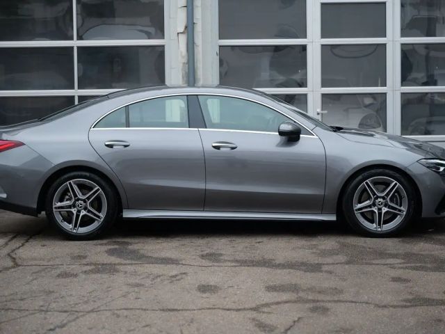 Mercedes-Benz CLA 200 AMG Line CLA 200 d Coupé