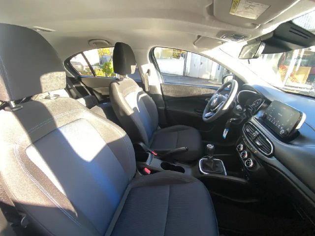 Fiat Tipo CityCross Life