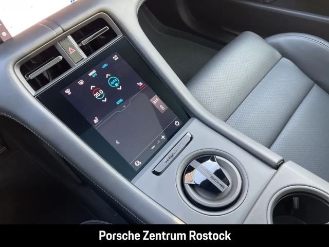 Porsche Taycan 4 Cross Turismo