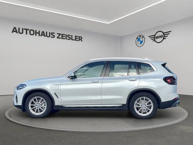 BMW X3 xDrive30e