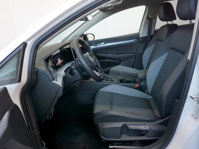 Volkswagen Golf 1.5 TSI DSG