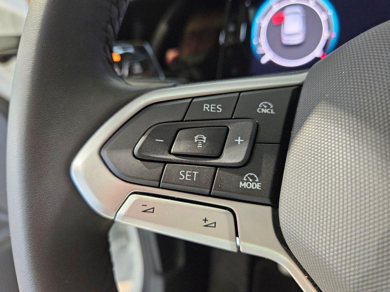 Volkswagen Golf 1.5 eTSI DSG Life