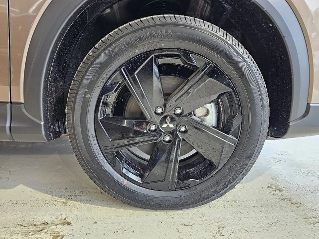 Mitsubishi Eclipse Cross 4WD CVT PHEV