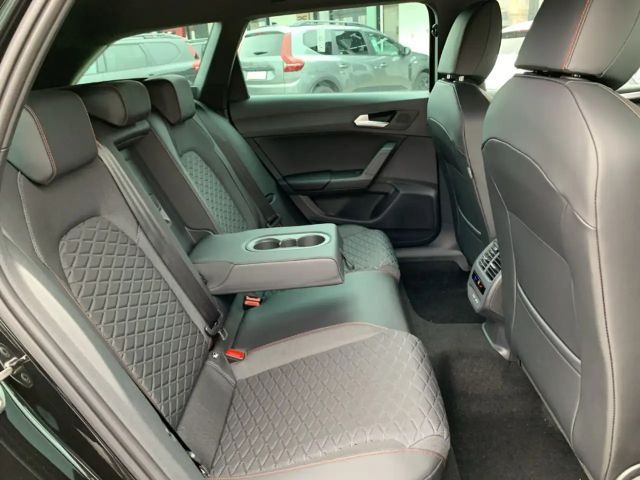 Seat Leon 1.5 eTSI DSG FR-lijn