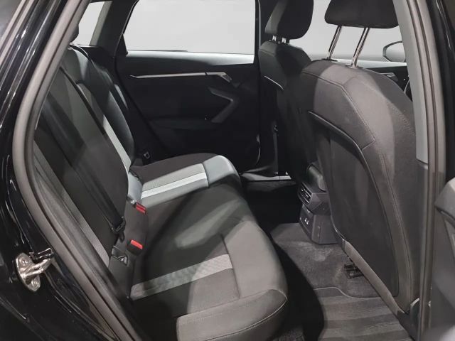 Audi A3 30 TDI Sedan