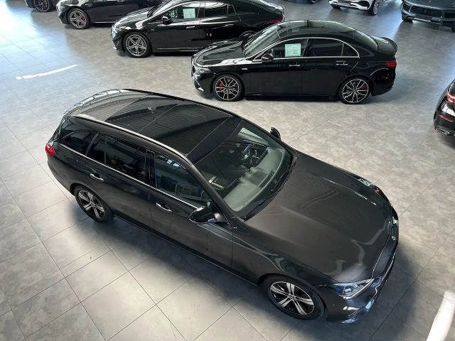 Mercedes-Benz C 200 AVANTGARDE Estate