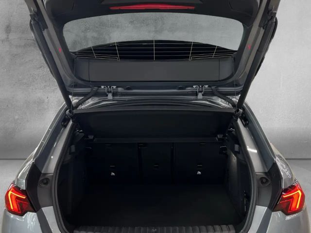 BMW 120 120d M-Sport Sedan