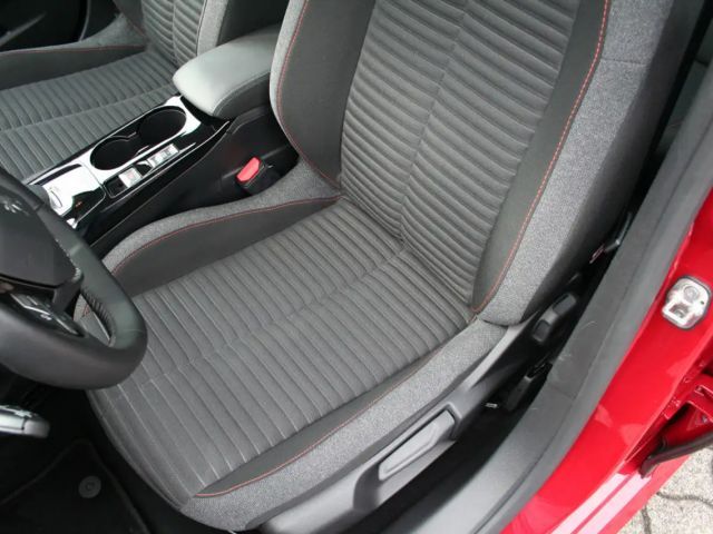 Peugeot E-208 Active Pack