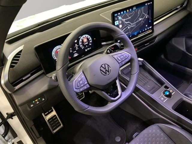 Volkswagen T-Roc 1.5 eTSI DSG R-Line