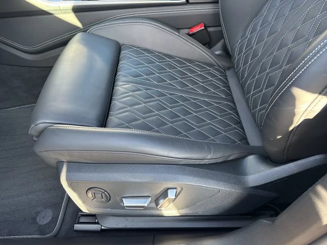 Audi A6 40 TDI Avant Quattro S-Line