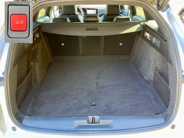 Opel Astra Sports Tourer Ultimate