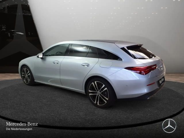 Mercedes-Benz CLA 180 Progressive