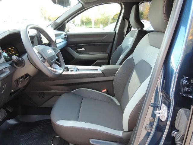 Dacia Bigster Hybrid 155