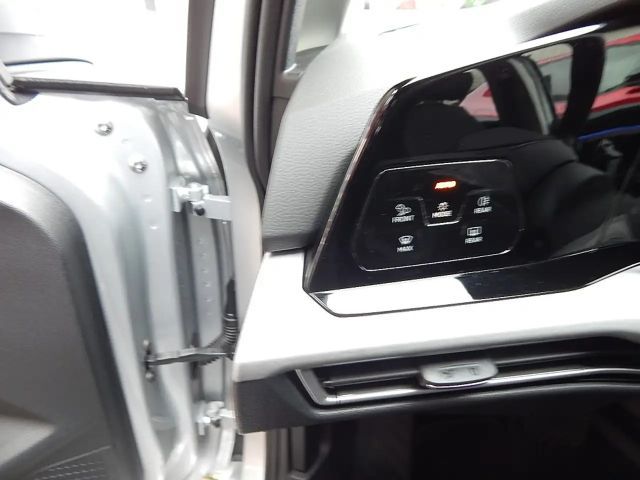 Volkswagen Golf Golf VIII Life Variant