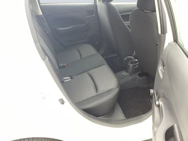 Mitsubishi Space Star Star