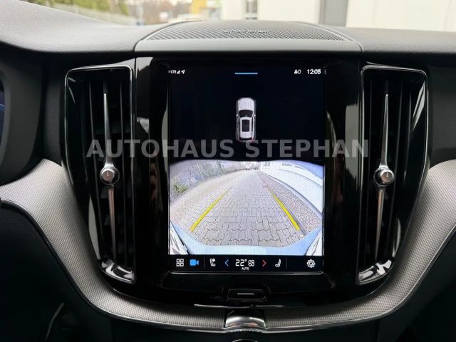 Volvo XC60 Dark Plus