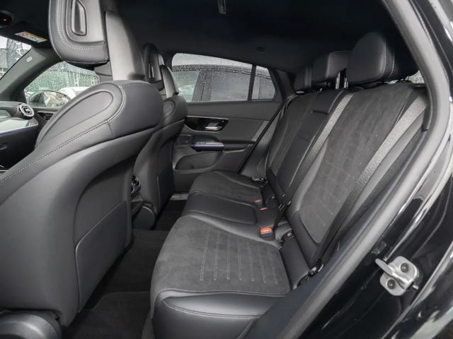 Mercedes-Benz GLC 200 4MATIC AMG Line Coupé