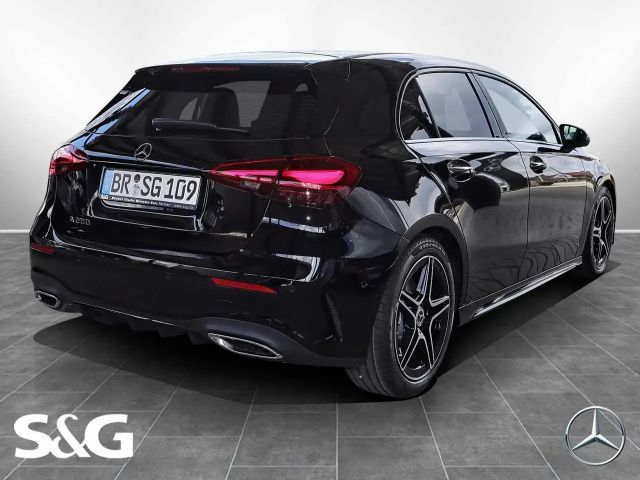 Mercedes-Benz A 200 AMG Line