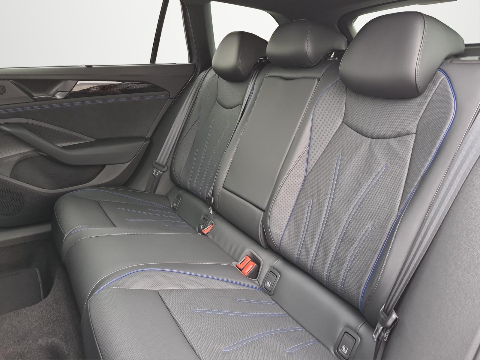 Volkswagen Passat 2.0 TDI DSG R-Line