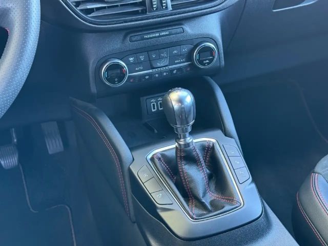 Ford Kuga EcoBoost ST Line X