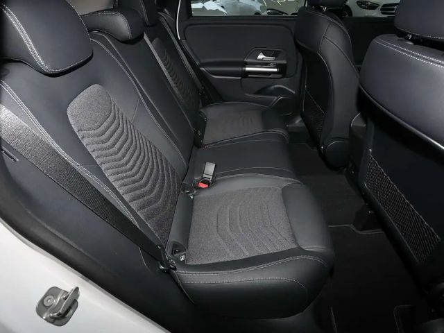 Mercedes-Benz B 250 B 250 e