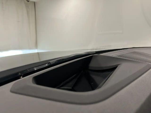 BMW 330 330d M-Sport Sedan xDrive