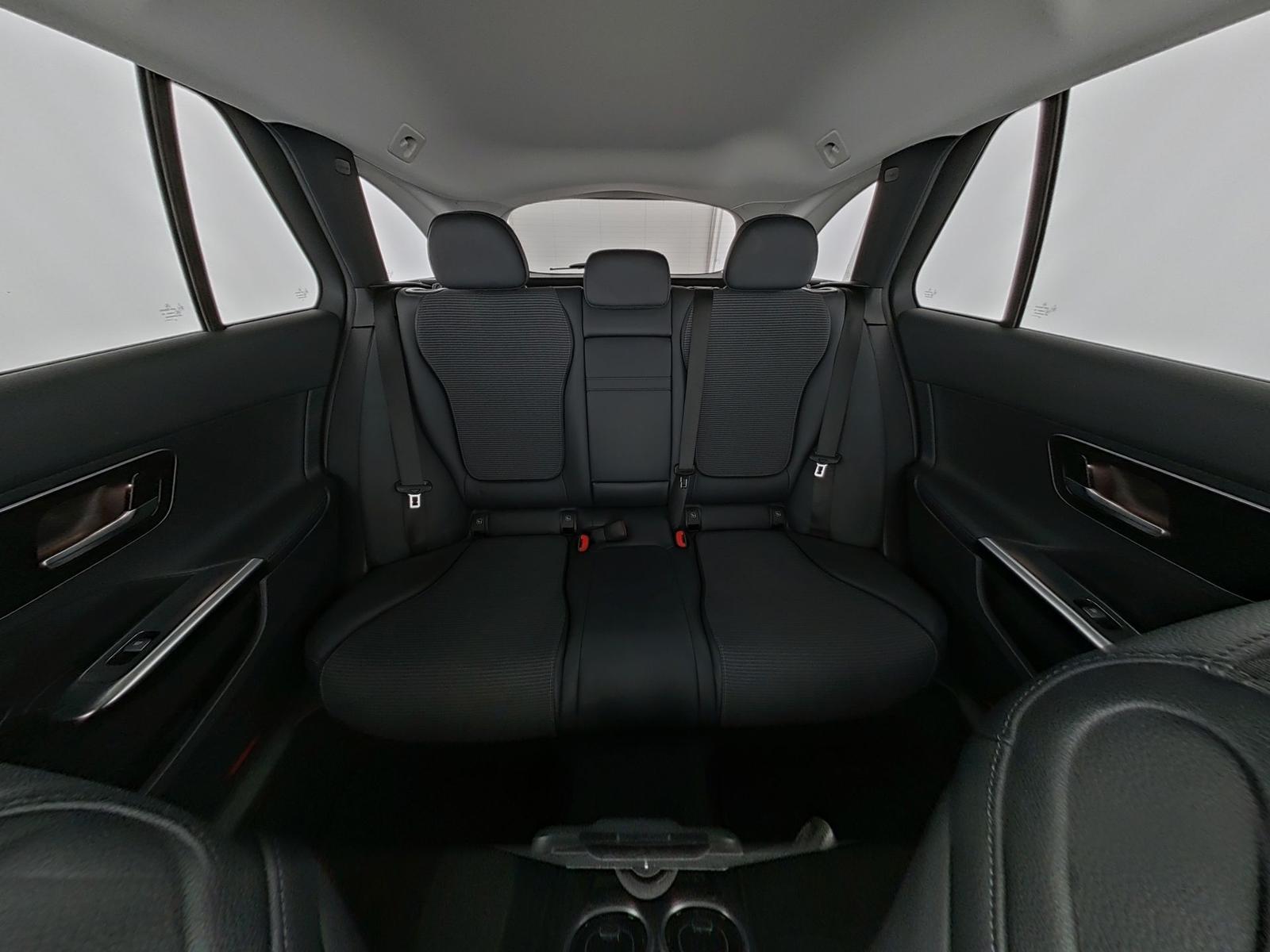 Mercedes-Benz C 200 AVANTGARDE