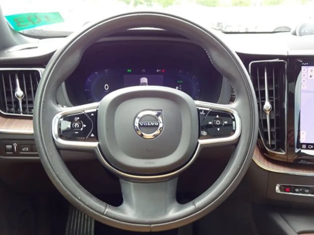 Volvo XC60 AWD Inscription T8