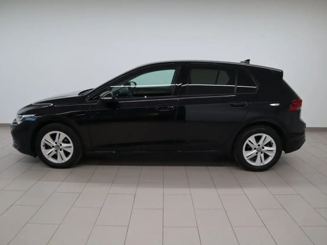 Volkswagen Golf TSI