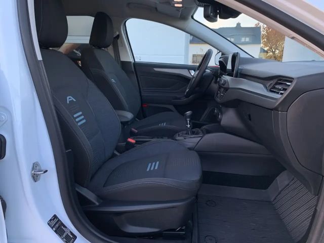 Ford Focus Active EcoBoost Wagon