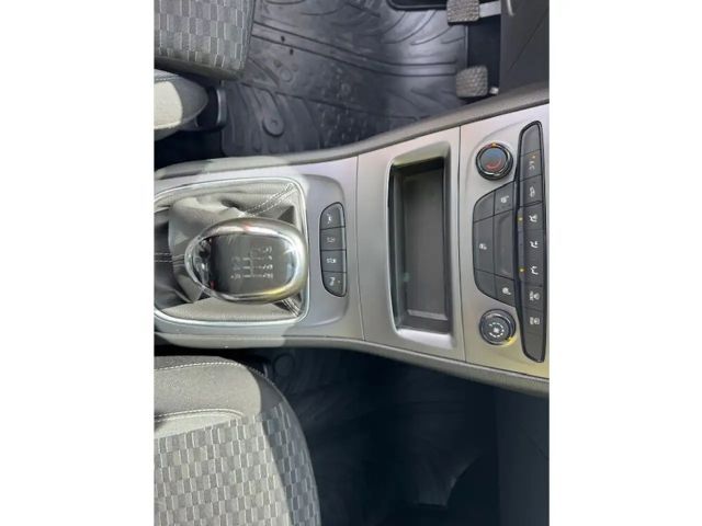 Opel Astra 1.5 Turbo Edition Sports Tourer