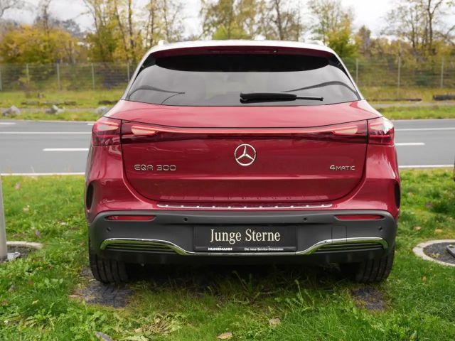 Mercedes-Benz EQA 300 4MATIC AMG Line