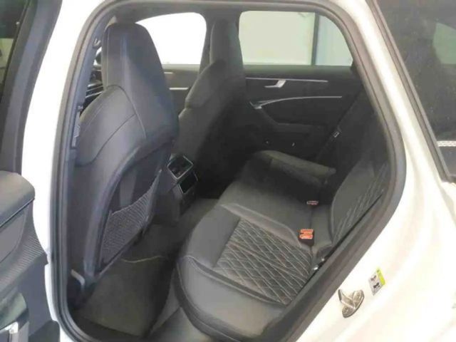 Audi A6 40 TDI Avant Quattro S-Line