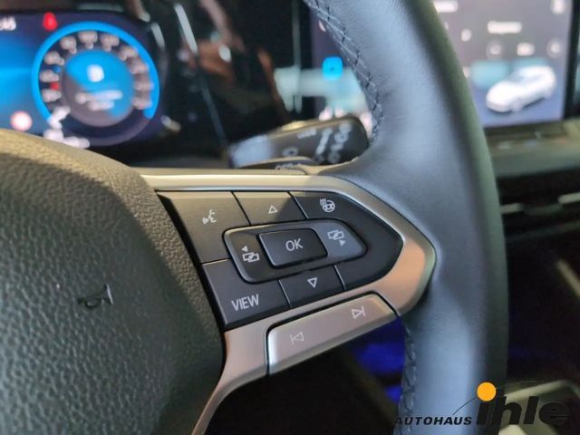 Volkswagen Golf DSG Golf VIII IQ.Drive Style